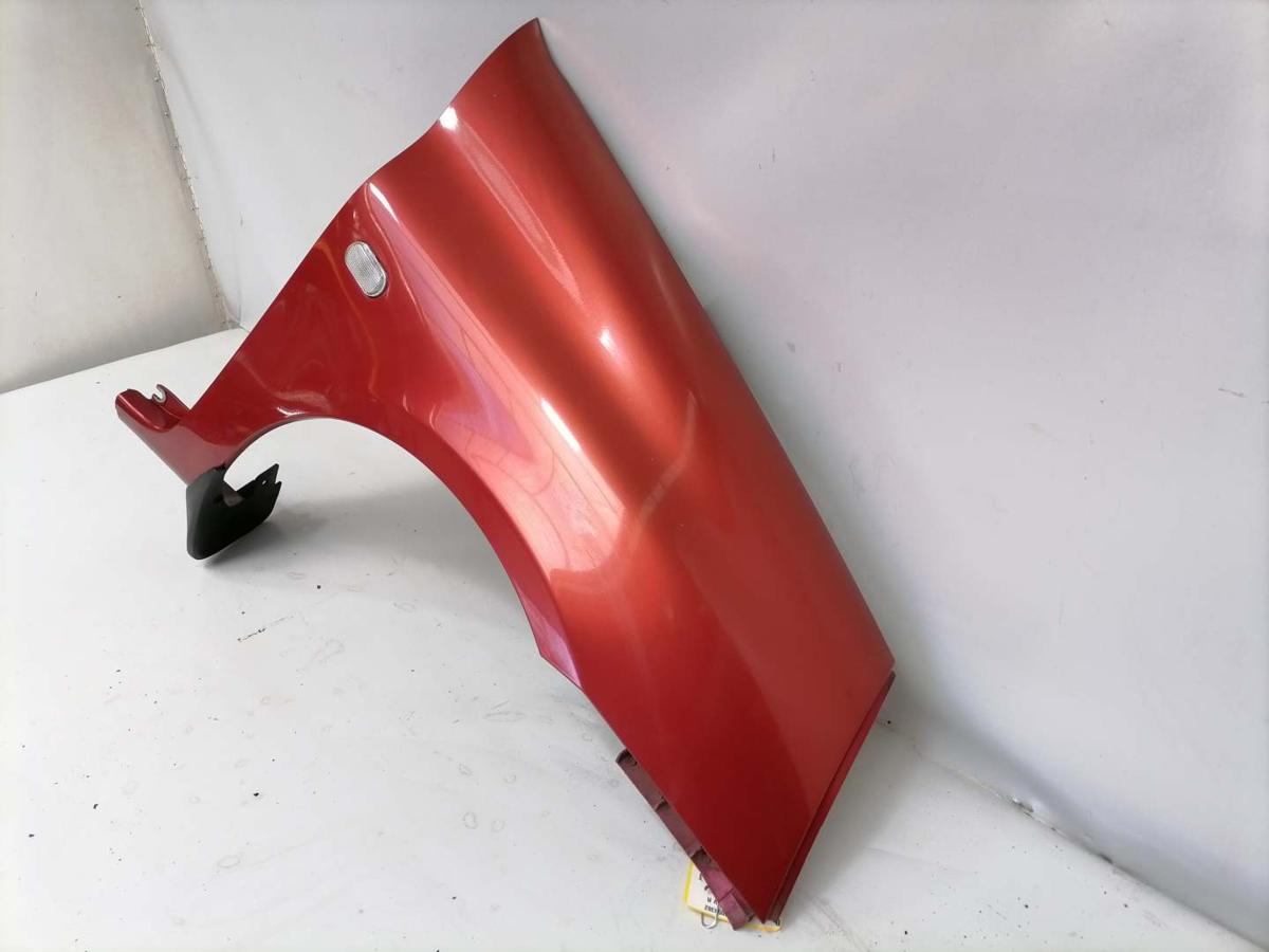 Renault Clio 2 original Kotfl&uuml;gel vorn rechts Facelift Bj.2002